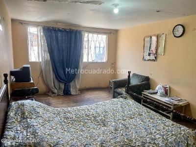 Casa de 3 alcobas en venta en Simon Bolivar, Bogotá, 118 m² · foto 8 de 18