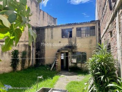 Casa de 3 alcobas en venta en Simon Bolivar, Bogotá, 118 m² · foto 2 de 18