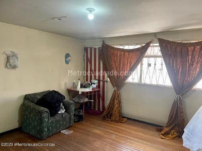 Casa de 3 alcobas en venta en Simon Bolivar, Bogotá, 118 m² · foto 11 de 18