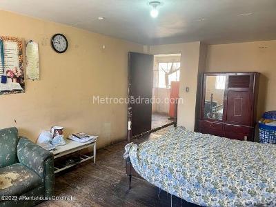 Casa de 3 alcobas en venta en Simon Bolivar, Bogotá, 118 m² · foto 9 de 18
