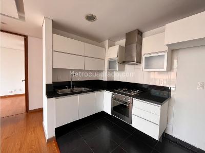 Apartaestudio en venta en Chico Navarra, Bogotá, 40 m² · foto 10 de 20