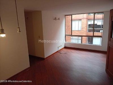 Apartamento de 3 alcobas en venta en Caobo Zalazar, Bogotá, 54 m² · foto 14 de 17