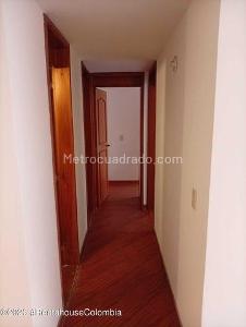 Apartamento de 3 alcobas en venta en Caobo Zalazar, Bogotá, 54 m² · foto 17 de 17
