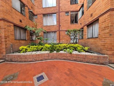 Apartamento de 3 alcobas en venta en Caobo Zalazar, Bogotá, 54 m² · foto 10 de 17