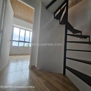 Apartamento de 1 alcoba en venta en Bella Suiza Ginebra, Bogotá, 40 m² · foto 10 de 16