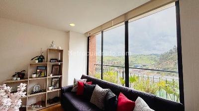 Apartamento en venta en Flandes Bajo, La Calera · foto 4 de 18