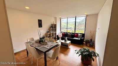 Apartamento en venta en Flandes Bajo, La Calera · foto 2 de 18