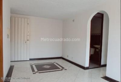 Apartamento de 2 alcobas en venta en El Ensueño, Bogotá, 47 m² · foto 6 de 16