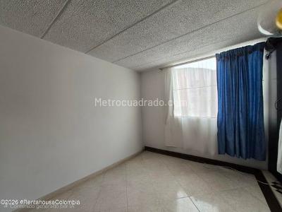 Apartamento de 2 alcobas en venta en El Ensueño, Bogotá, 47 m² · foto 9 de 16