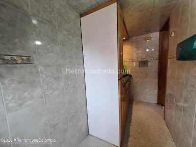Apartamento de 2 alcobas en venta en El Ensueño, Bogotá, 47 m² · foto 8 de 16