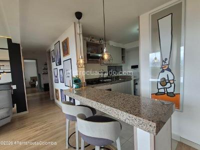 Apartamento de 3 alcobas en venta en Castilla, Bogotá, 64 m² · foto 7 de 20