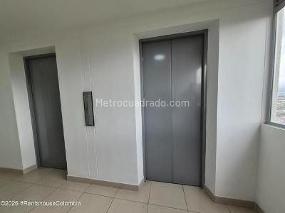 Apartamento de 3 alcobas en venta en Castilla, Bogotá, 64 m² · foto 16 de 20
