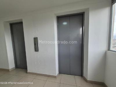 Apartamento en venta en Castilla Kennedy, Bogotá · foto 16 de 19