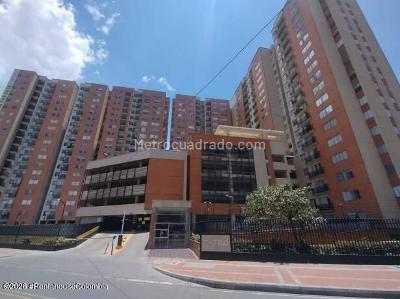 Apartamento en venta en Castilla Kennedy, Bogotá · foto 14 de 19