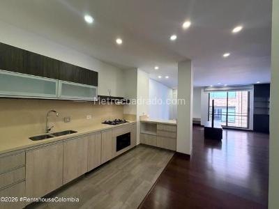 Apartaestudio en venta en Molinos Norte, Bogotá, 52 m² · foto 2 de 14