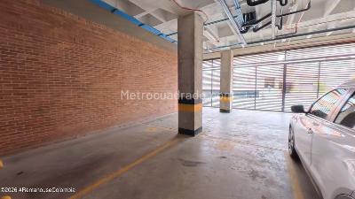Apartaestudio en venta en Santa Barbara Central, Bogotá, 26 m² · foto 11 de 16