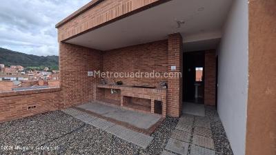 Apartaestudio en venta en Santa Barbara Central, Bogotá, 26 m² · foto 14 de 16