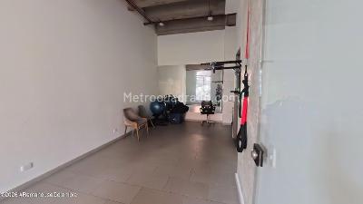 Apartaestudio en venta en Santa Barbara Central, Bogotá, 26 m² · foto 15 de 16