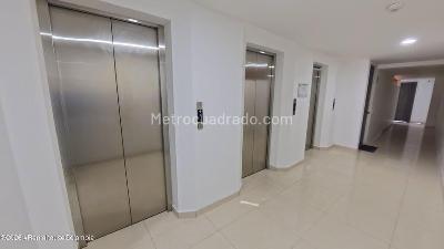 Apartamento de 3 alcobas en venta en Cedritos, Bogotá, 73 m² · foto 14 de 20
