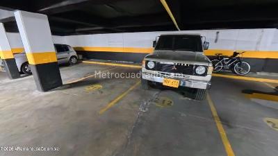 Apartamento de 3 alcobas en venta en Cedritos, Bogotá, 73 m² · foto 16 de 20