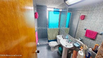 Apartamento de 3 alcobas en venta en Prado Veraniego Norte, Bogotá, 89 m² · foto 12 de 17