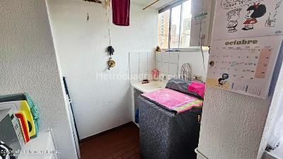 Apartamento de 3 alcobas en venta en Prado Veraniego Norte, Bogotá, 89 m² · foto 7 de 17