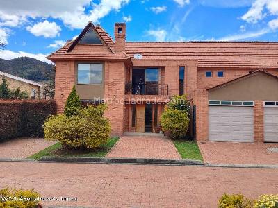 Casa de 3 alcobas en arriendo en La Balsa, Chía, 220 m² · foto 1 de 19
