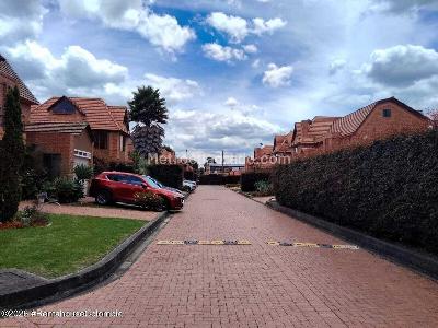 Casa de 3 alcobas en arriendo en La Balsa, Chía, 220 m² · foto 4 de 19
