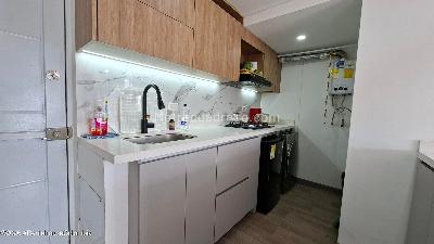 Apartamento de 1 alcoba en venta en El Tintal, Bogotá, 24 m² · foto 11 de 15