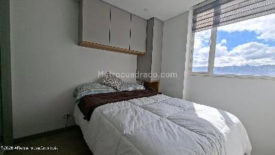 Apartamento de 1 alcoba en venta en El Tintal, Bogotá, 24 m² · foto 3 de 15