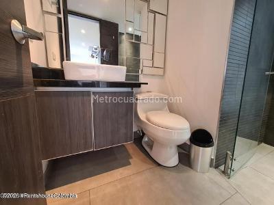 Apartamento de 2 alcobas en venta en Cedro Salazar, Bogotá, 93 m² · foto 9 de 19