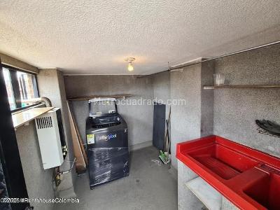 Apartamento de 2 alcobas en venta en Cedro Salazar, Bogotá, 93 m² · foto 19 de 19