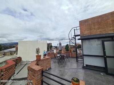 Apartamento de 2 alcobas en venta en Cedro Salazar, Bogotá, 93 m² · foto 17 de 19