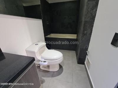 Apartamento de 2 alcobas en venta en Cedro Salazar, Bogotá, 93 m² · foto 16 de 19