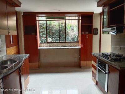 Casa de 3 alcobas en arriendo en Vereda Cerca De Piedra, Chía, 220 m² · foto 8 de 20