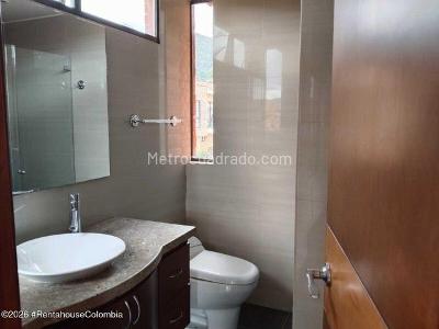 Casa de 3 alcobas en arriendo en Vereda Cerca De Piedra, Chía, 220 m² · foto 17 de 20