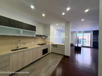 Apartaestudio en arriendo en Molinos Norte, Bogotá, 52 m² · foto 2 de 15