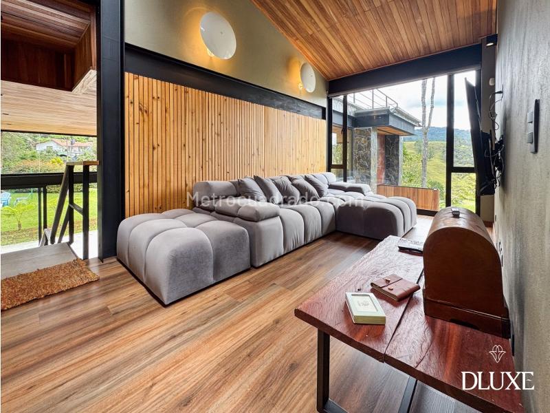 Casa de alto nivel en Via Las Palmas con 5 alcobas - 7