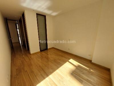 Apartamento de 3 alcobas en venta en Chico Reservado, Bogotá, 175 m² · foto 17 de 20