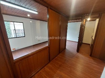 Office for rent in QUINTA CAMACHO, Bogotá