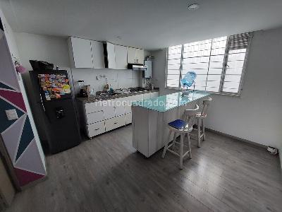 Apartamento de 1 alcoba en venta en San Jose Del Prado, Bogotá, 38 m² · foto 2 de 20