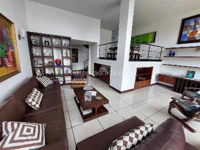 Casa de 3 alcobas en venta en Bosque De Pinos, Bogotá, 223 m² · foto 4 de 20