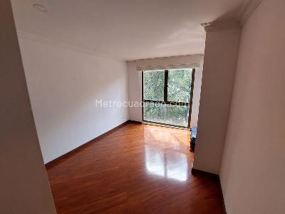 Apartamento de 2 alcobas en venta en Chico Norte, Bogotá, 80 m² · foto 18 de 19