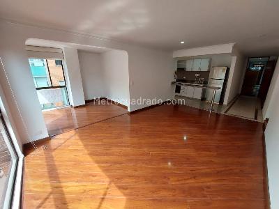 Apartamento de 2 alcobas en venta en Chico Norte, Bogotá, 80 m² · foto 4 de 19