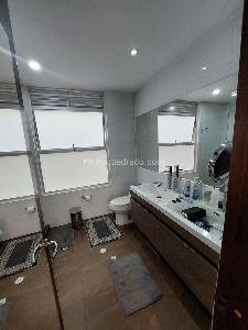 Apartamento de 2 alcobas en venta en Santa Barbara Occidental, Bogotá, 97 m² · foto 13 de 20