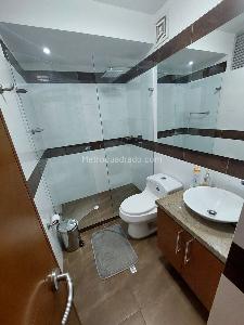Apartamento de 2 alcobas en venta en Santa Barbara Occidental, Bogotá, 97 m² · foto 16 de 20