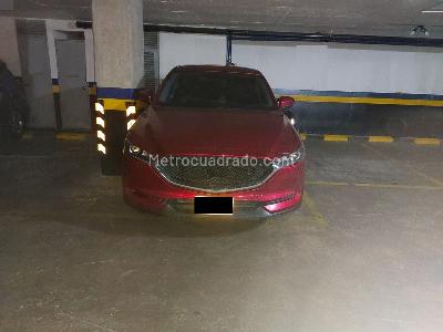 Apartamento de 2 alcobas en venta en Santa Barbara Occidental, Bogotá, 97 m² · foto 19 de 20