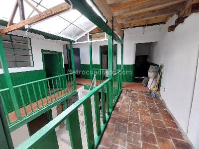 Casa de 5 alcobas en venta en Candelaria Belen, Bogotá, 74 m² · foto 9 de 18