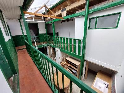 Casa de 5 alcobas en venta en Candelaria Belen, Bogotá, 74 m² · foto 8 de 18