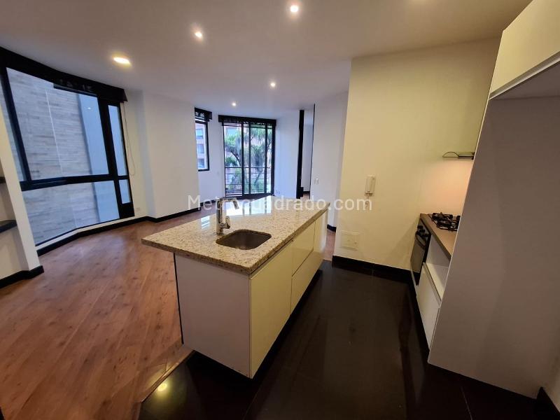Apartaestudio en Arriendo, SANTA BIBIANA SANTA BARBARA, Bogotá D.C. - Widok 2